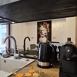 Διαμέρισμα Golden Luxury *