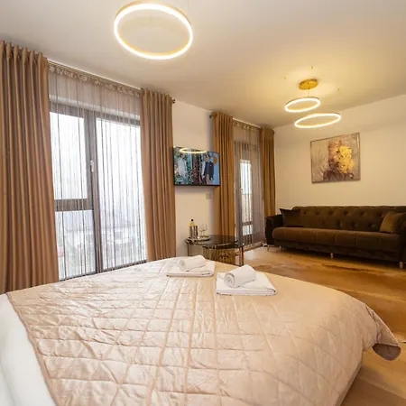Golden Luxury *