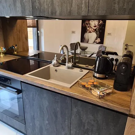 公寓 Golden Luxury *