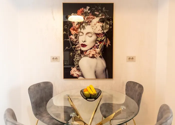 Golden Luxury * Braşov