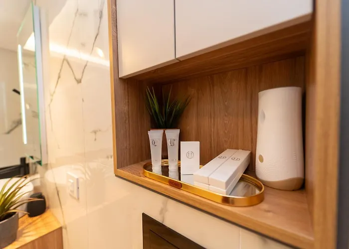 Golden Luxury * Braşov