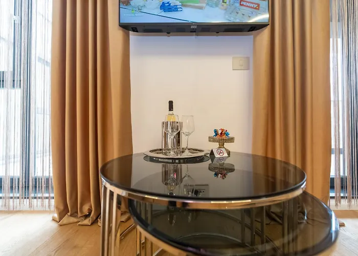 Golden Luxury * Braşov